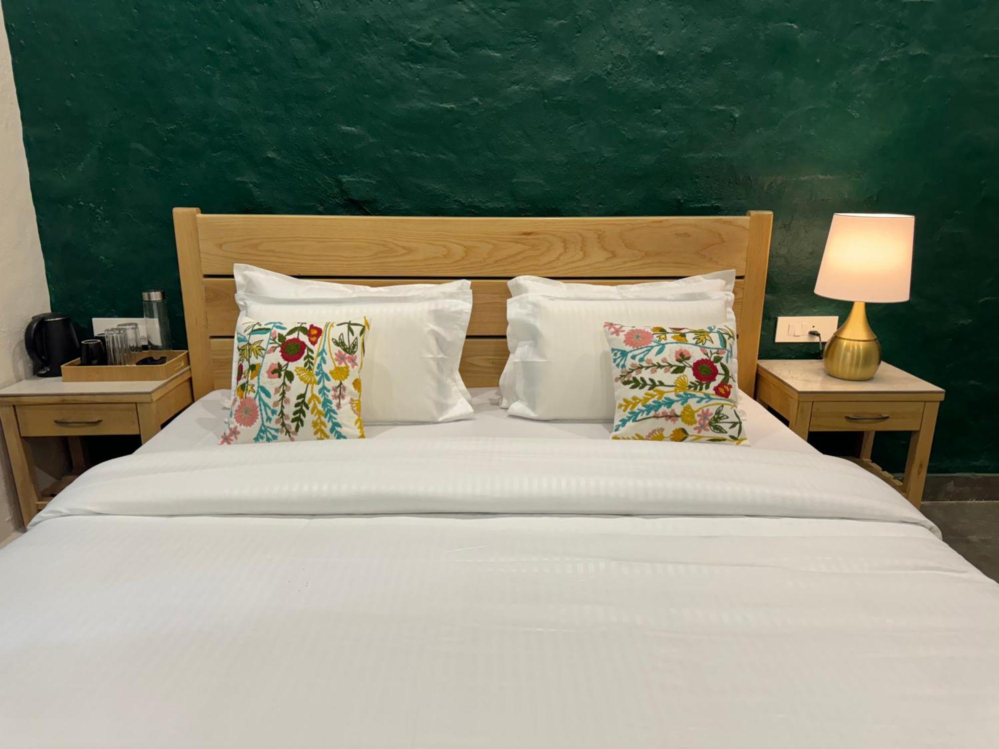 Cliff House, 3Br Lux Farmhouse 2Km To Rajpur Road Dehradun Eksteriør bilde