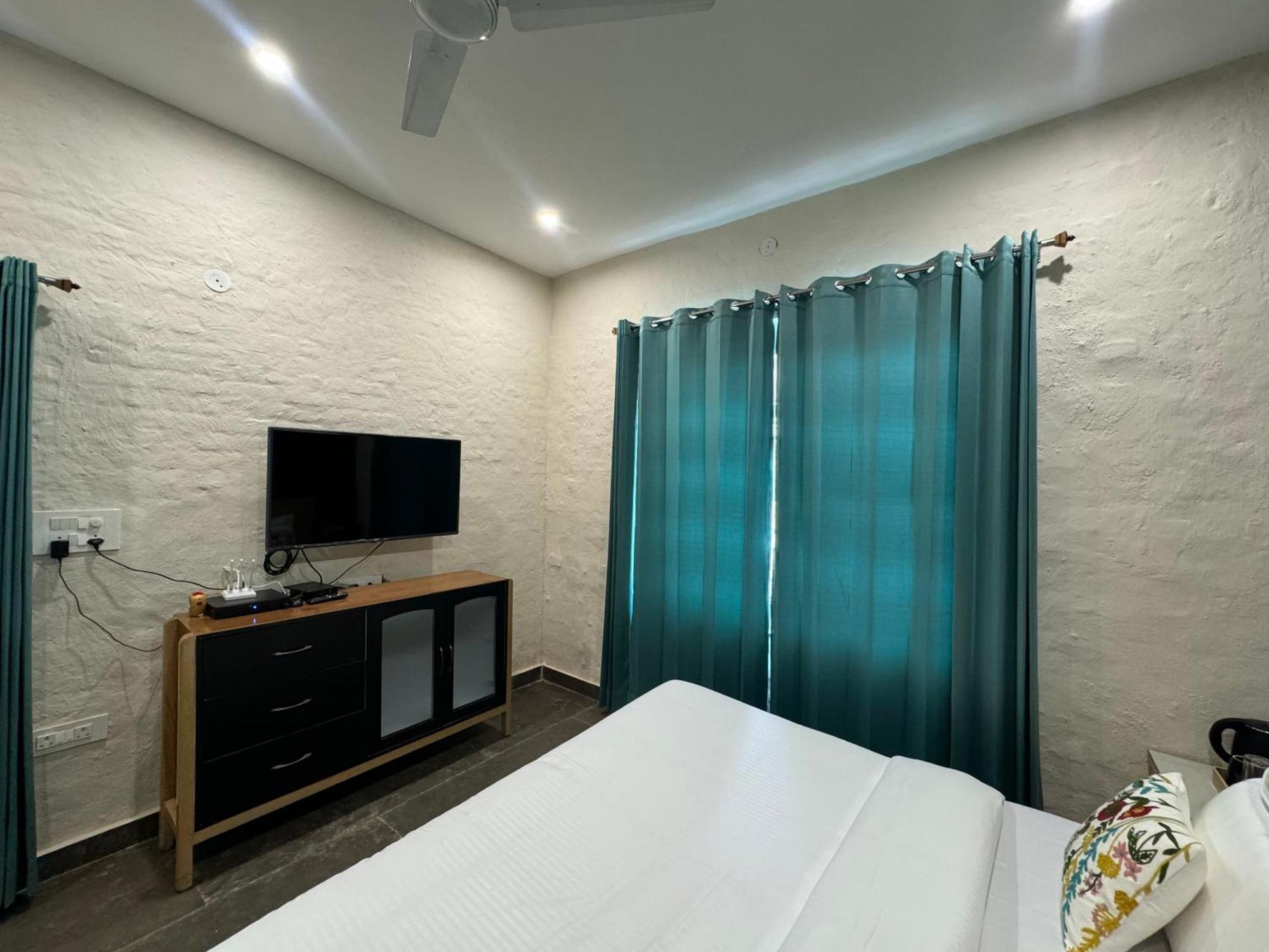 Cliff House, 3Br Lux Farmhouse 2Km To Rajpur Road Dehradun Eksteriør bilde